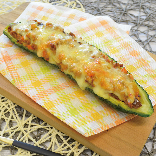 たっぷり夏野菜のスパイシーゴーヤボードの写真